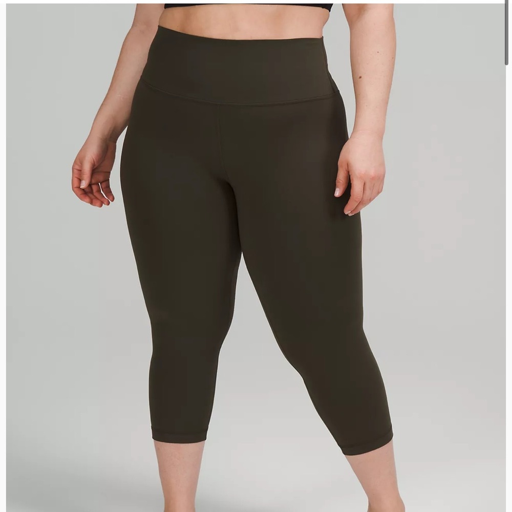 lululemon olive size 16 Align High-Rise Crop leggings 21"